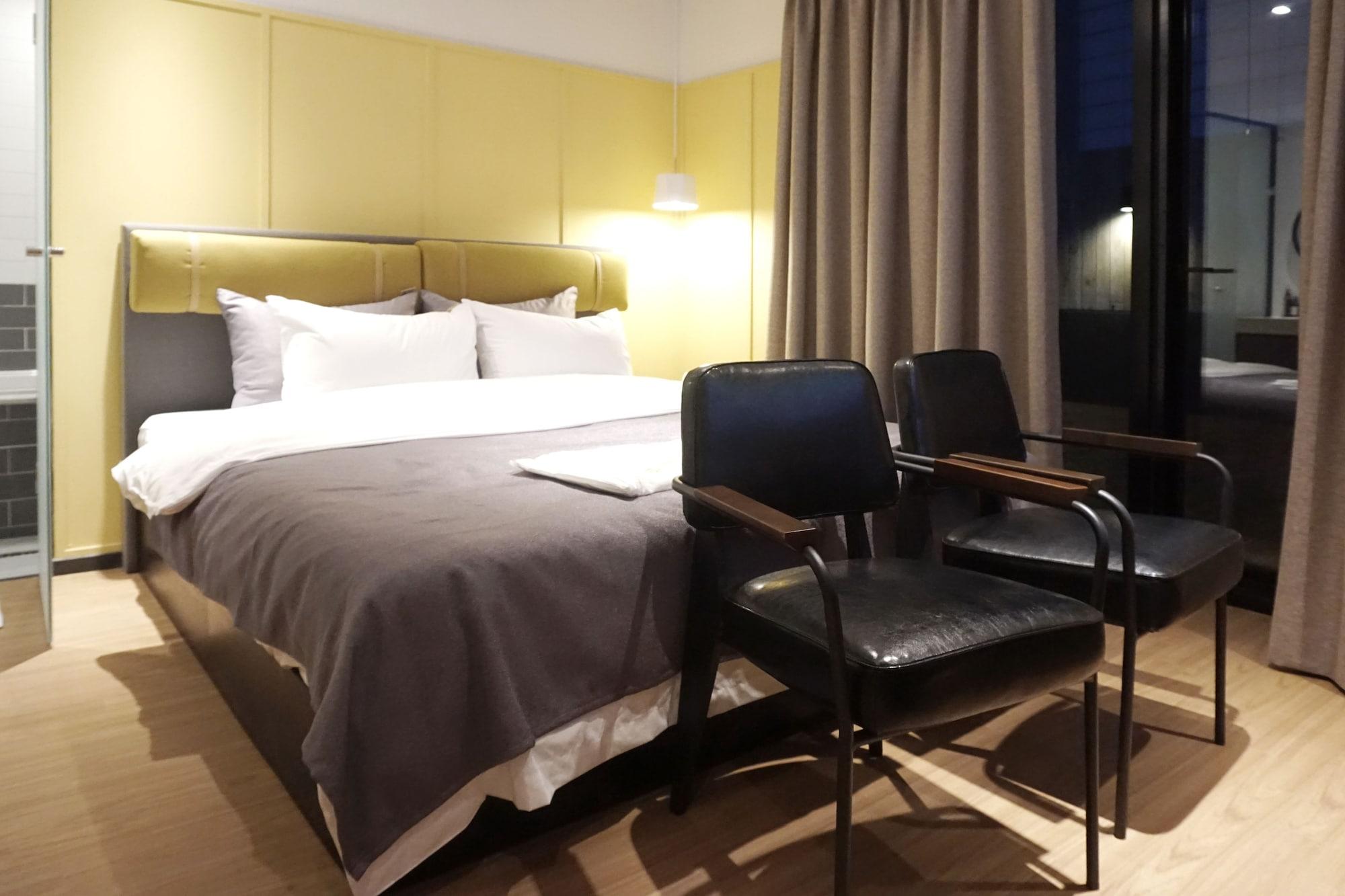 Brown Dot Hotel Changwon Buitenkant foto