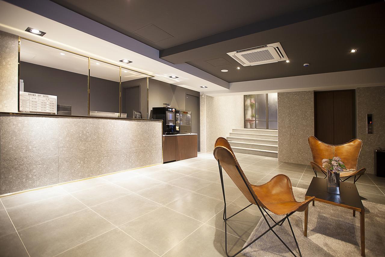 Brown Dot Hotel Changwon Buitenkant foto